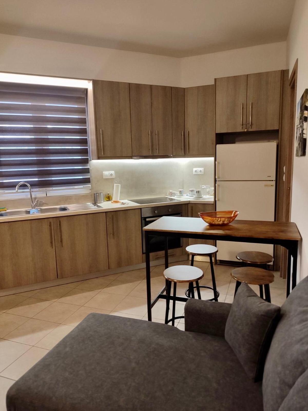 Lia'S Luxury Apartment - Near Airport Коропион Экстерьер фото